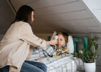 Fieber beim Kind: wann Medikamente helfen