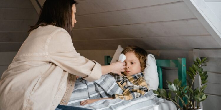 Fieber beim Kind: wann Medikamente helfen